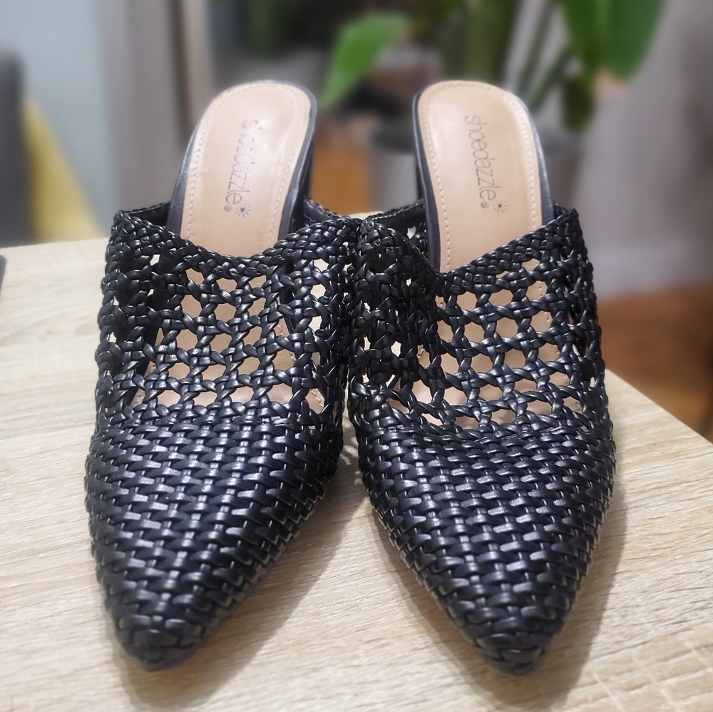 Shoedazzle, Kenzie woven mule pump shoes, Size 8.5, Black